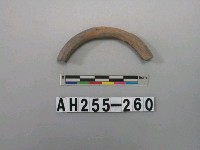 藏品(灰色泥質陶環殘件)的圖片